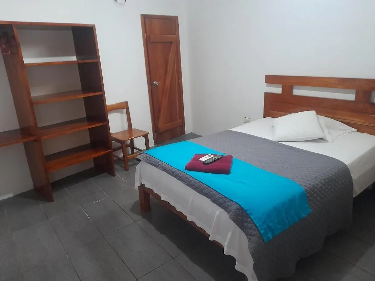Hotel Descanso Del Petrel Puerto Ayora
